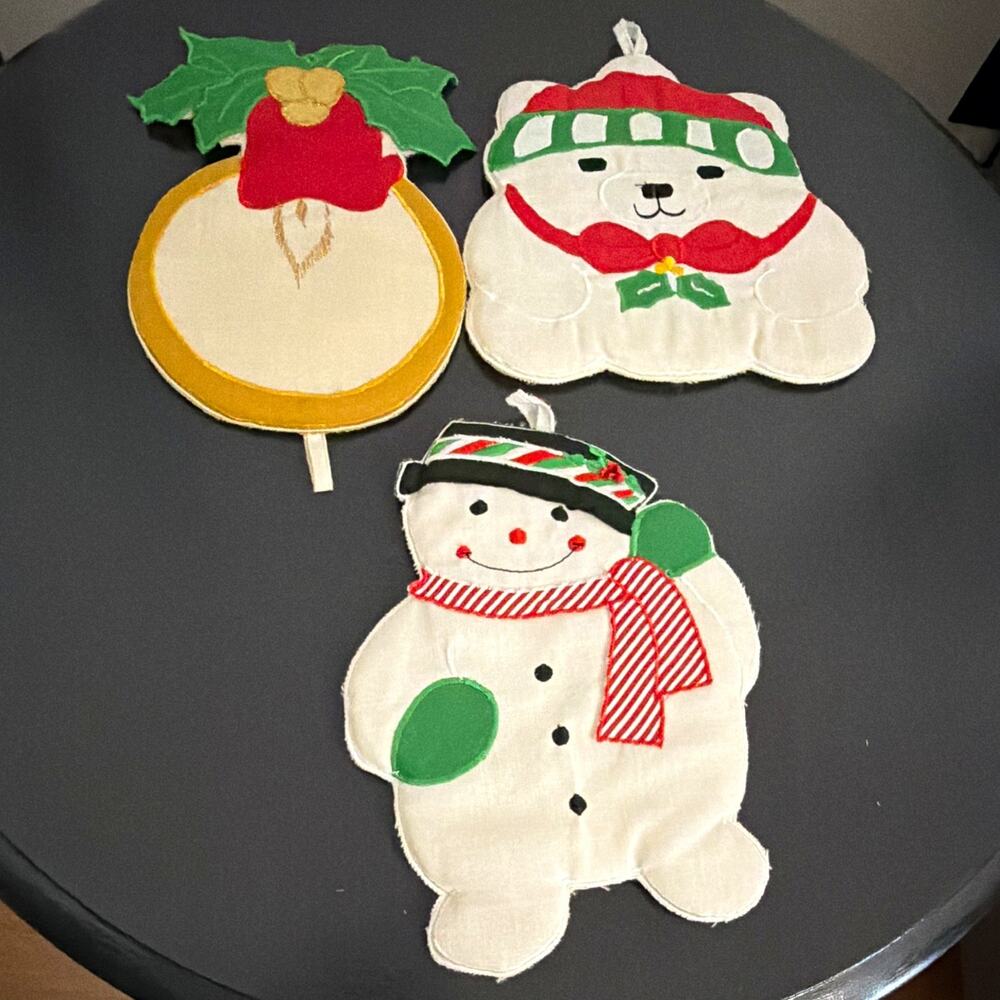 3pc Christmas Novelty Potholder Set Fabric One Size Snowman Polar Bear Holly